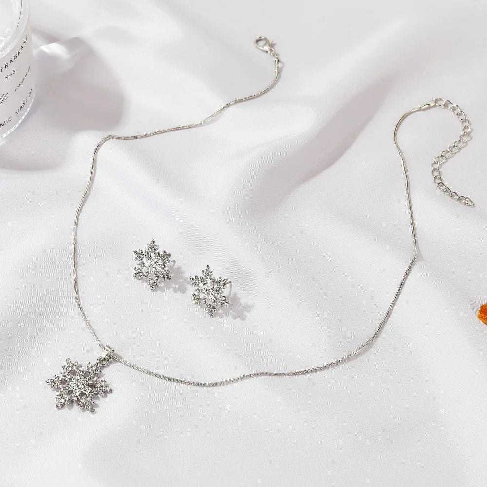 Festive Frost Collection white snowflake